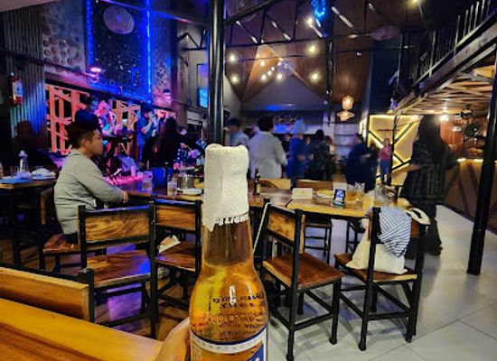 philippines/mt-pulag/bar/smoke-and-barrel