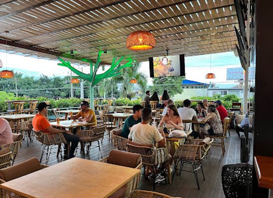 colombia/ibague/bar/the-garrison-gastro-pub