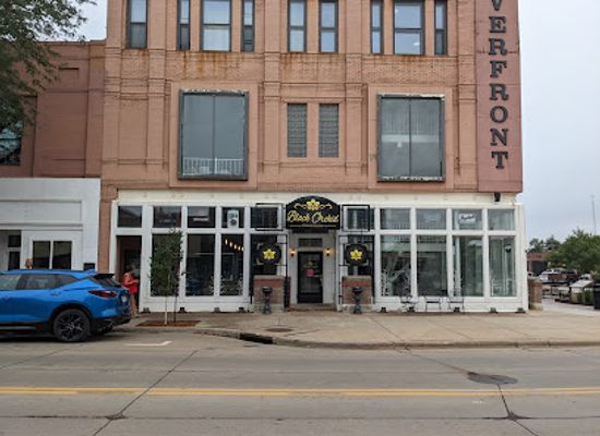 south-dakota/yankton-area/bar/black-orchid-drinkstillery