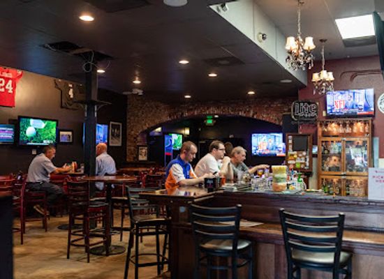 california/central-california/bar/pressbox-sports-grill-nw-fresno