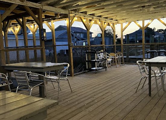 south-carolina/edisto-island/bar/dockside-bar-on-edisto