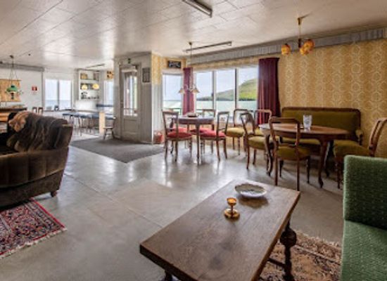 faroe-islands/mykines/bar/cafein-a-molini