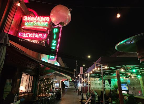 california/long-beach/belmont-shore/bar/shannon-s-bayshore-saloon