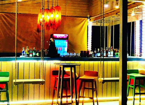 vietnam/quy-nhon/bar/tropical-casa-cocktail-bar