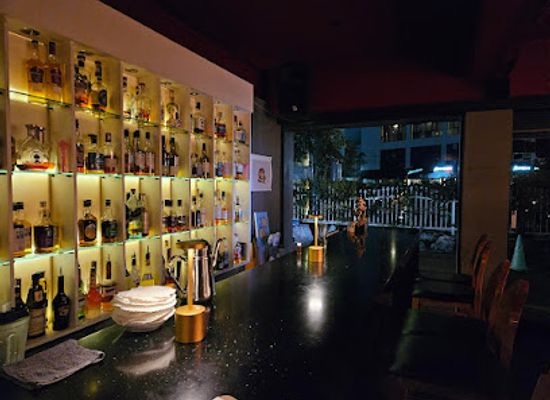 south-korea/daegu/bar/milky-way