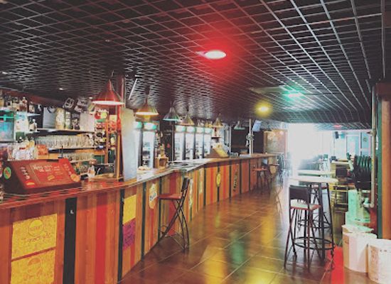 france/toulouse/compans-caffarelli/bar/v-and-b-toulouse-reflets-compans