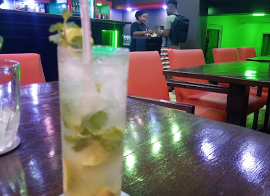 madagascar/diego-suarez/bar/vertigo