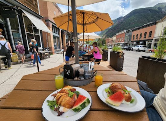 colorado/san-miguel-mountains/bar/the-butcher-the-baker