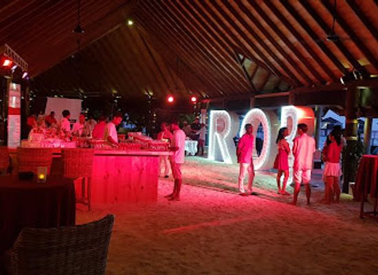 maldives/gaafu-dhaalu-atoll/bar/beach-bar