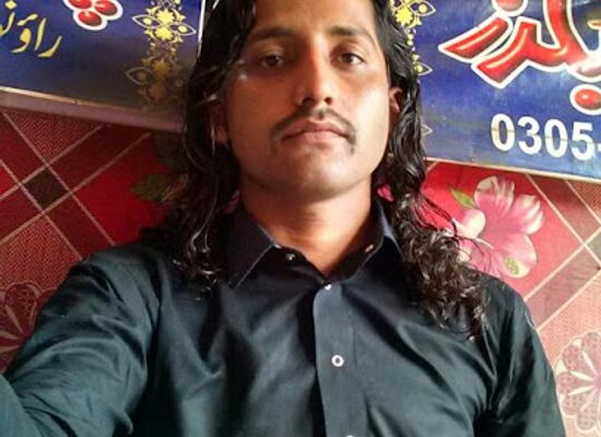 pakistan/southern-punjab/bar/dada-drink-corner