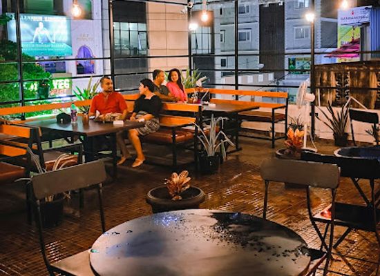 india/puducherry/heritage-town/bar/omg-pub-and-kitchen