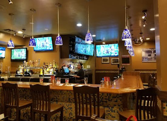 arizona/yuma-county/bar/the-crossing-grill-bar