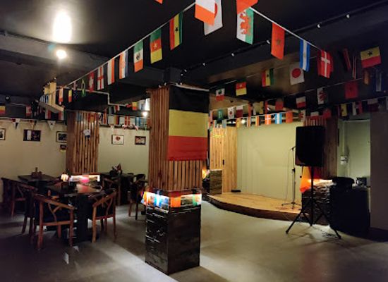 india/darjeeling/tiger-hill/bar/the-chancellor-restobar