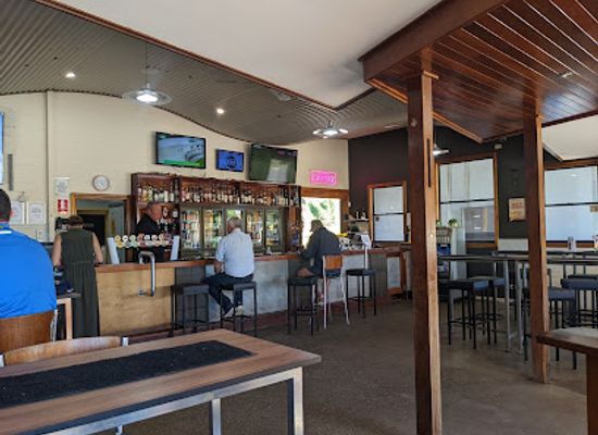australia/atherton-tablelands/bar/tolga-hotel