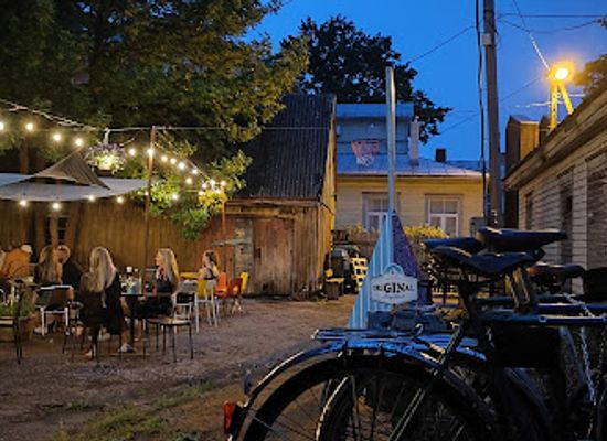 estonia/parnumaa/bar/hood-baar