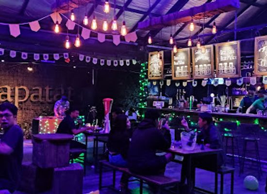 indonesia/yogyakarta/kotagede/bar/sakapatat-brew-house-resto