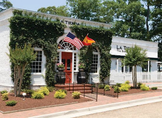 virginia/williamsburg/bar/la-tienda-tapas-bar