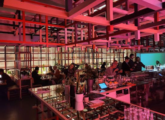 australia/mount-wellington/bar/gin-bar-by-forty-spotted