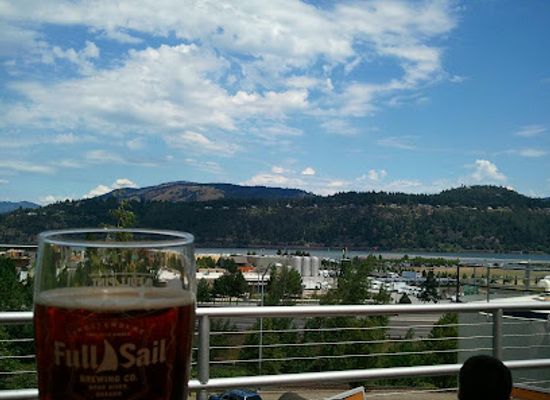 oregon/columbia-river-gorge/bar/full-sail-brewing-company