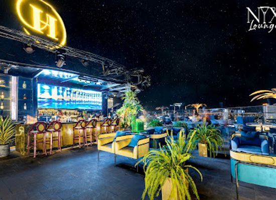 vietnam/da-nang/hai-chau-district/bar/nyx-sky-lounge-mixology