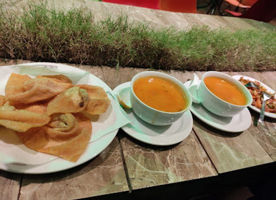 bangladesh/greater-comilla/bar/mohanagor-garden-restaurant