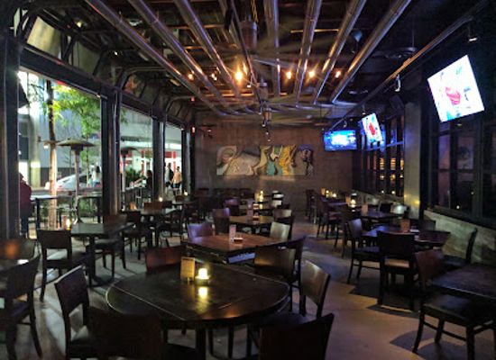 massachusetts/boston/fenway-kenmore/bar/yard-house