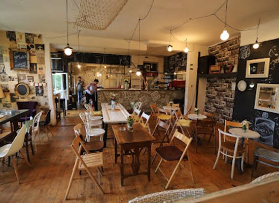 serbia/juzna-srbija-southern-serbia/bar/jazz-garden