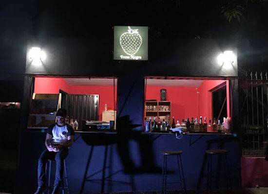 paraguay/guaira-forest/bar/fresa-negra-bar-cafe