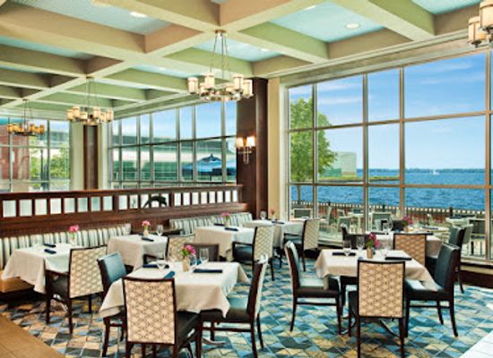 pennsylvania/presque-isle-state-park/bar/two45-waterfront-grille