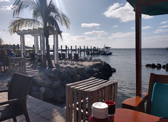 florida/everglades/bar/mm-88-tiki-bar