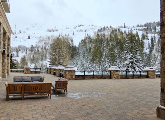 utah/deer-valley/bar/the-st-regis-bar-deer-valley