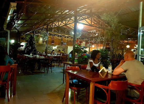suriname/interior-rainforest/bar/restaurant-sarinah