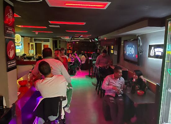 colombia/narino/bar/live-karaoke-bar