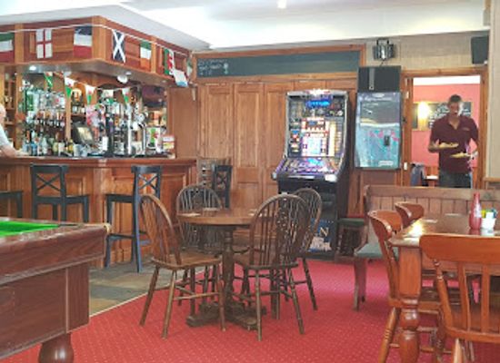 united-kingdom/pembrokeshire-coast-national-park/bar/the-pelcomb-inn
