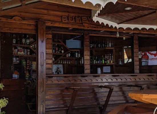 grenada/saint-andrew/bar/bumpy-corner-bar