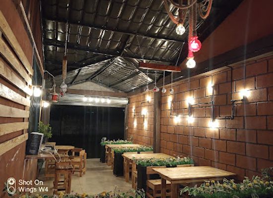 ecuador/orellana-region/bar/las-luces-bar-restaurante