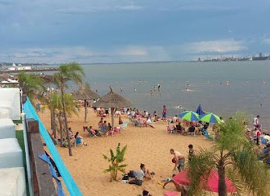 paraguay/encarnacion/bar/acacia-s-bar