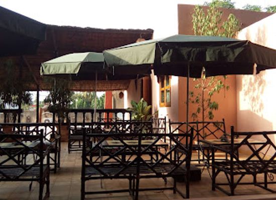 mali/macina/bar/bla-bla-bar