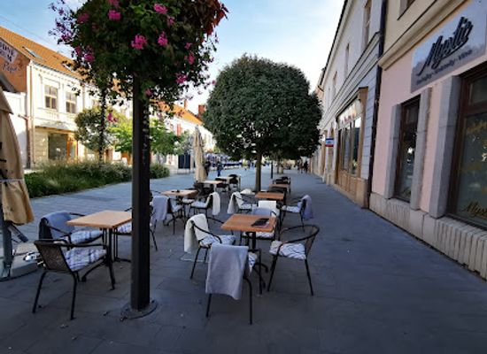 slovakia/trnava-region/bar/mystic-ranajky-brunch-koktejly-vino