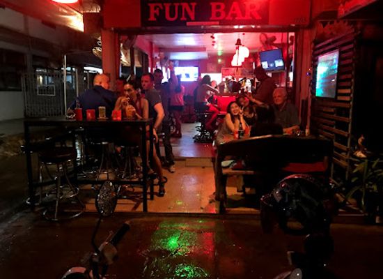 thailand/udon-thani/bar/fun-bar