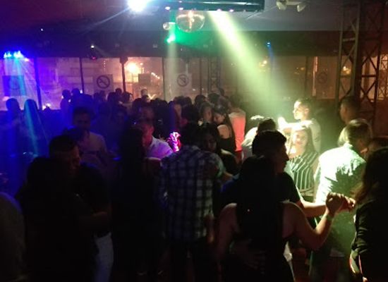 colombia/popayan/bar/bar-barriles-de-alcala