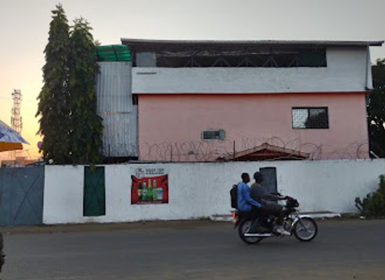 liberia/montserrado-county/bar/roof-top-bar-launge