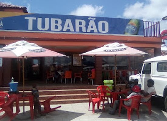 mozambique/gorongosa-national-park/bar/tubarao-timane