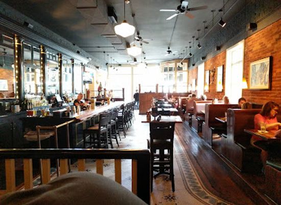 florida/ocala-national-forest/bar/harry-s-seafood-bar-grille