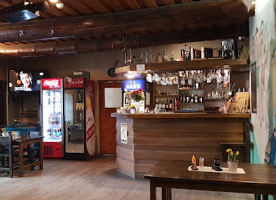estonia/rapla-county/bar/arturi-trahter