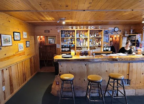 colorado/great-sand-dunes-national-park/bar/alpine-lodge