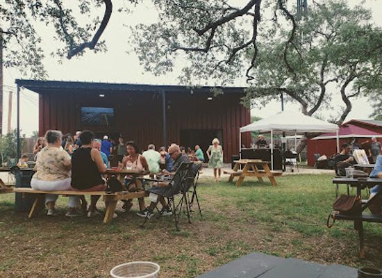 texas/new-braunfels/bar/the-reserve-on-1863
