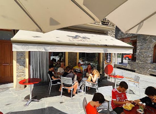 spain/catalonia/bar/bar-les-aigues-llavorsi