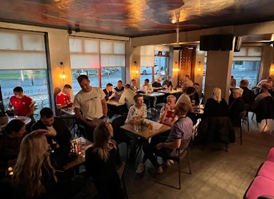 iceland/northeastern-region/bar/vamos-aey
