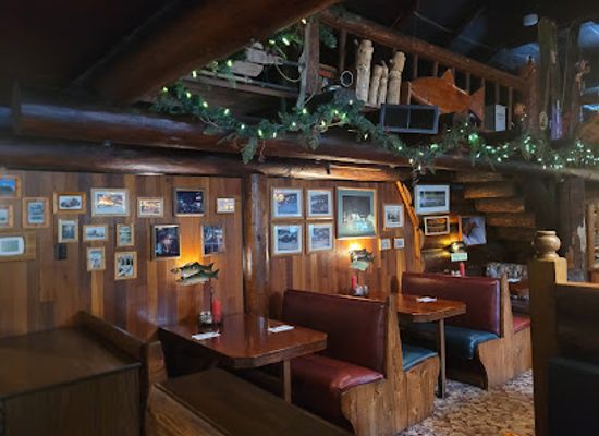 oregon/mount-hood-national-forest/bar/whistle-stop